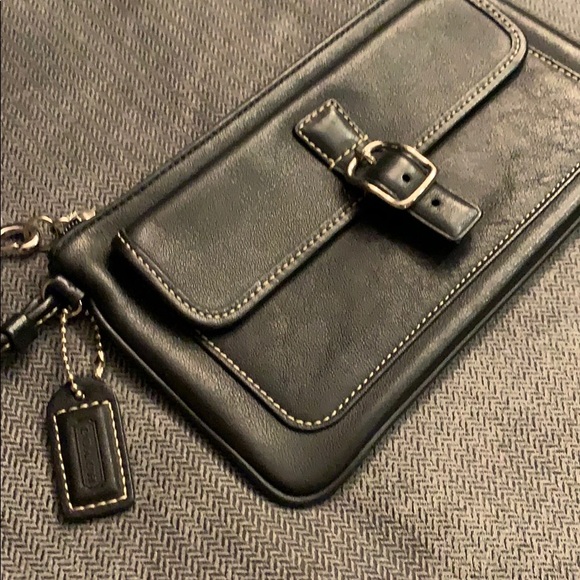 Coach Wristlet - Like New! - Picture 3 of 6